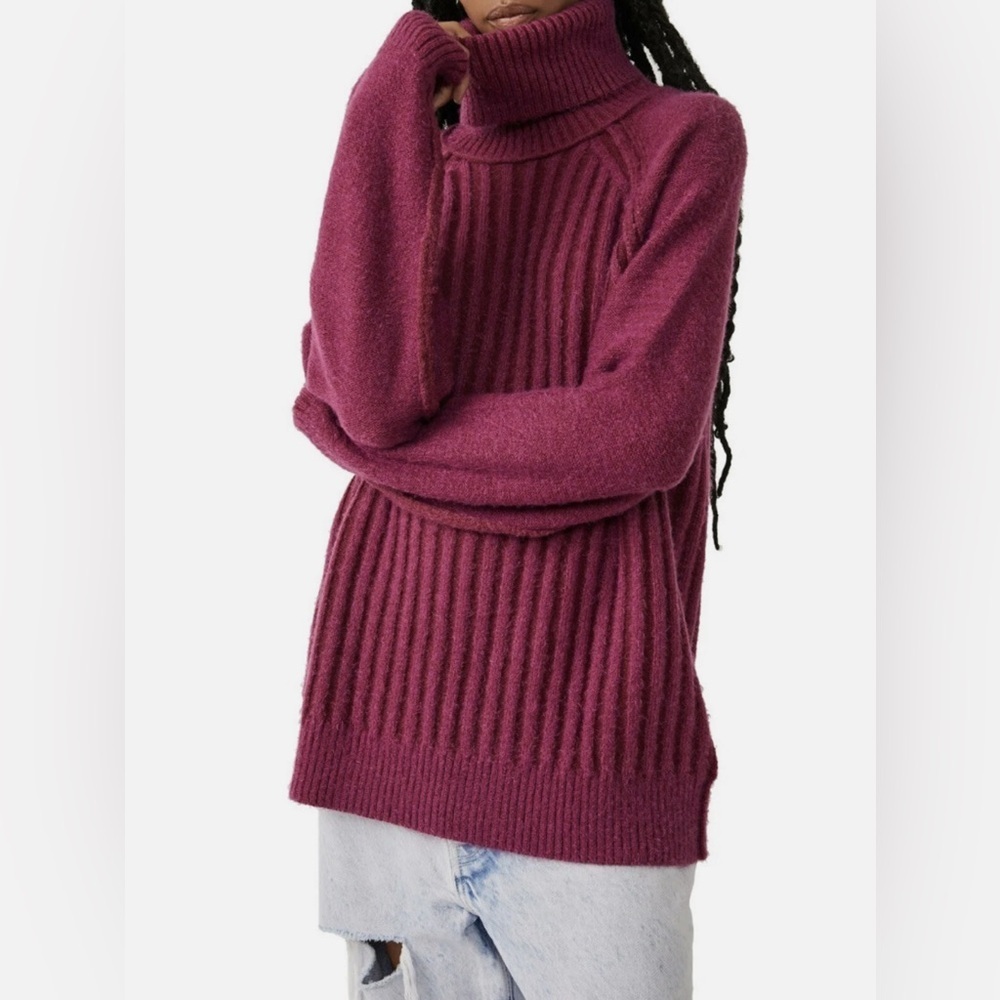 Free People Big City Turtleneck Sweater Fuchsia Pink Slouchy Tunic Medium M L XL